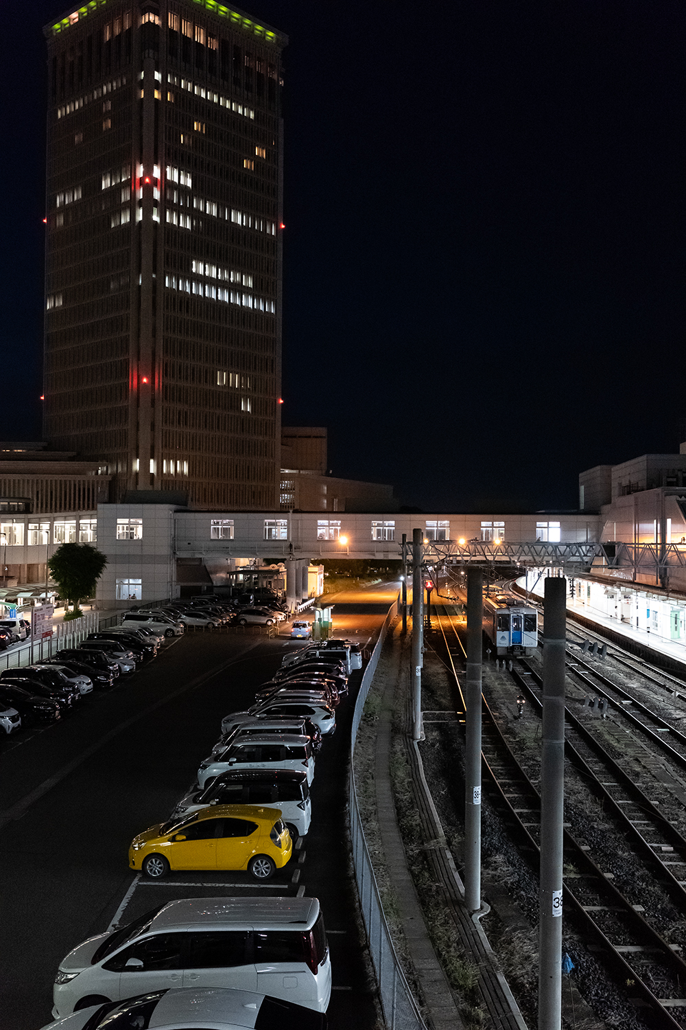 SIGMA 35mm F2 DG DN 作例 夜景スナップ