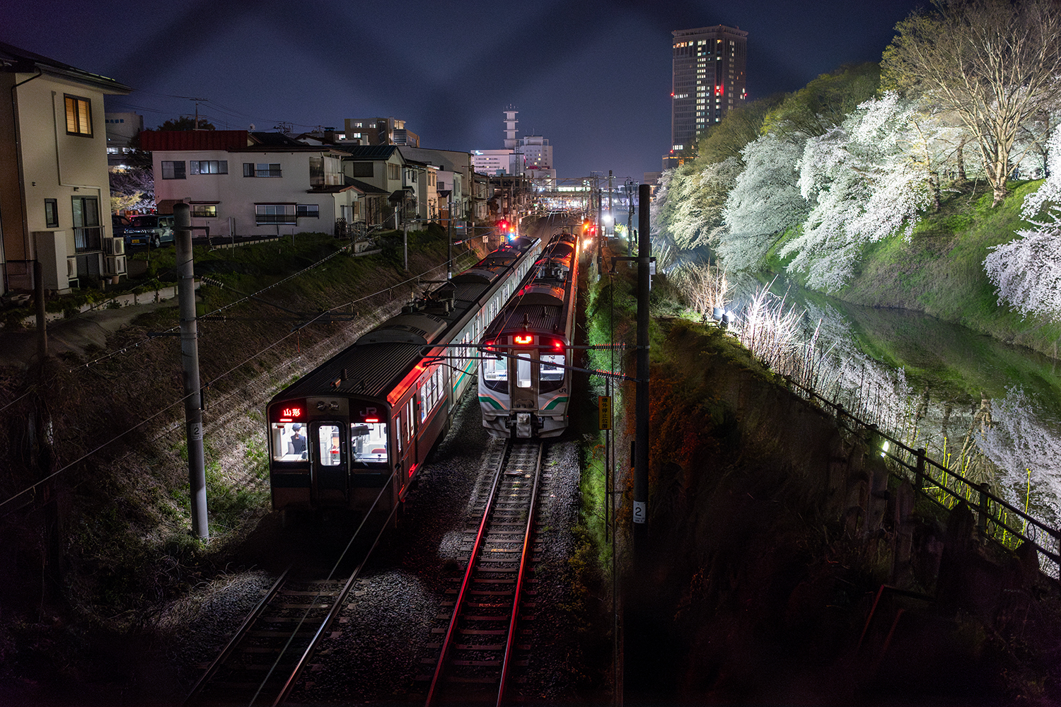 SIGMA 35mm F2 DG DN 作例 夜景スナップ