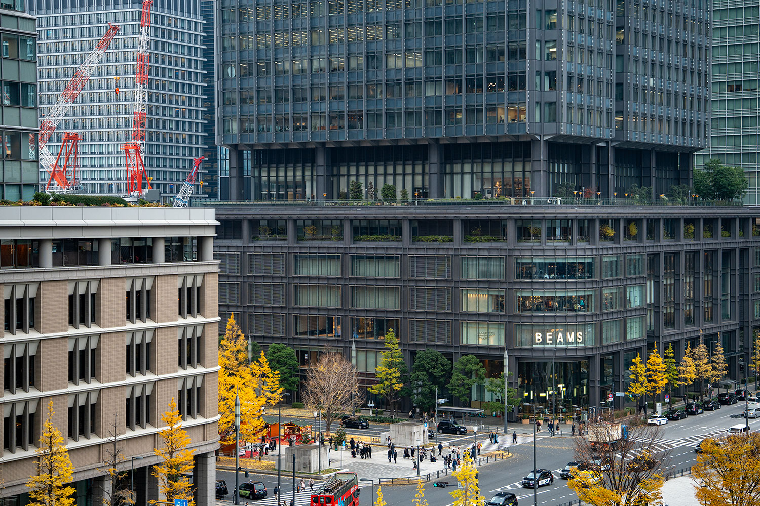 新丸ビルBEAMS