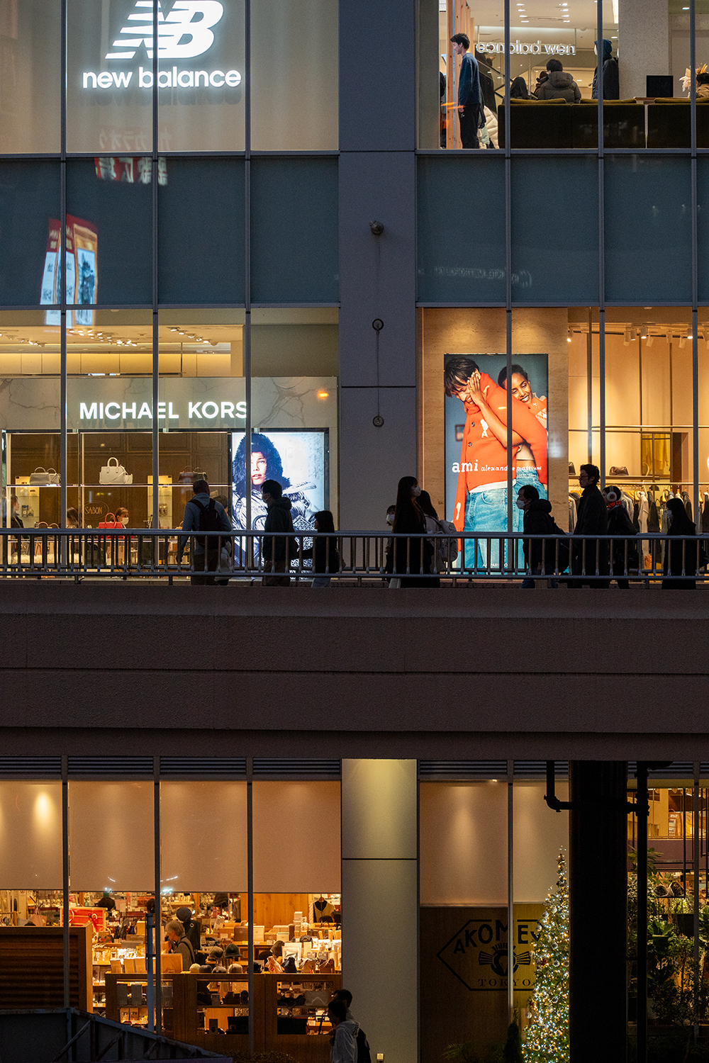 仙台市内タムロン70-180ｍｍF2.8G2スナップ